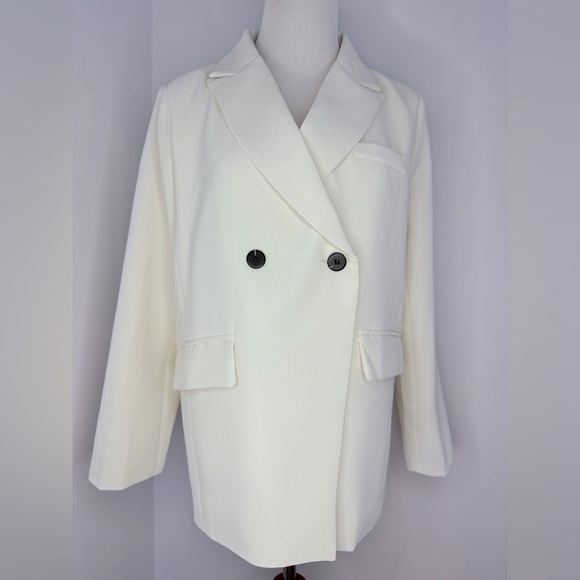 Gorgeous Oversized Double breasted Ivory Blazer US L - Picture 1 of 14